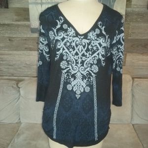 Vanilla Sugar 3/4 Sleeve Graphic Tee Size Large